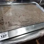 LOTE 127 - 01 CHAPA INDUSTRIAL A GÁS COM PANELEIRO MEDINDO 100CMX80CM EM AÇO INOX PARA FAST FOOD SERVINOX. (NO ESTADO. NÃO. LEILÃO NÃO TEM GARANTIA E NEM DEVOLUÇÃO).