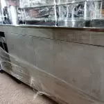 LOTE 141 - 01 BALCÃO REFRIGERADO MARCA PPIENK  EM AÇO INOX MEDINDO 180CMX71CM. (NO ESTADO. LEILÃO NÃO TEM GARANTIA E NEM DEVOLUÇÃO). 
