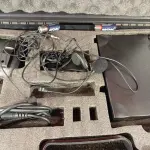 LOTE 113 - 01 MICROFONE + RECEPTOR SEM FIO MARCA TAG COM CASE E CABOS. (NO ESTADO) ATENÇÃO! FAZER A VISITAÇÃO ANTES DE ARREMATAR, NÃO SABEMOS SE FUNCIONA. LEILÃO NÃO TEM GARANTIA E NEM DEVOLUÇÃO, SUJEITO A POSSÍVEIS AVARIAS VISÍVEIS/OCULTAS E/OU AUSÊNCIA DE COMPONENTES.