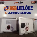 LOTE 127 - 02 PAINÉIS SOLARES 18V 10W. (NO ESTADO) ATENÇÃO! FAZER A VISITAÇÃO ANTES DE ARREMATAR, NÃO SABEMOS SE FUNCIONA. LEILÃO NÃO TEM GARANTIA E NEM DEVOLUÇÃO, SUJEITO A POSSÍVEIS AVARIAS VISÍVEIS/OCULTAS E/OU AUSÊNCIA DE COMPONENTES.