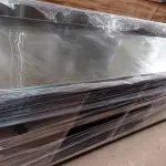 LOTE 142 - 01 BALCÃO SECO COM ESPELHO EM AÇO INOX 05 PORTAS, MEDINDO 308CMX61CM. (NO ESTADO, NÃO SABEMOS SE FUNCIONA. LEILÃO NÃO TEM GARANTIA E NEM DEVOLUÇÃO).