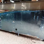 LOTE 153 - 01 BALCÃO SECO COM PIA MEDINDO 200CMX55CM EM AÇO  INOX.(NO ESTADO, NÃO SABEMOS SE FUNCIONA. LEILÃO NÃO TEM GARANTIA E NEM DEVOLUÇÃO).