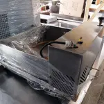 LOTE 149 - 01 FILTRADOR DE ÓLEO PARA FRITADEIRA INDUSTRIAL EM AÇO INOX. (NO ESTADO, NÃO SABEMOS SE FUNCIONA. LEILÃO NÃO TEM GARANTIA E NEM DEVOLUÇÃO).
