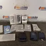 LOTE 087 - 01 LOTE COM VÁRIAS TELAS DE CELULARES MARCAS E MODELOS DIVERSOS. (NO ESTADO) ATENÇÃO! FAZER A VISITAÇÃO ANTES DE ARREMATAR, NÃO SABEMOS SE FUNCIONA. LEILÃO NÃO TEM GARANTIA E NEM DEVOLUÇÃO, SUJEITO A POSSÍVEIS AVARIAS VISÍVEIS/OCULTAS E/OU AUSÊNCIA DE COMPONENTES.