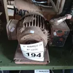 LOTE 194 - 01 MOTOR ELÉTRICO. (NO ESTADO) ATENÇÃO! FAZER A VISITAÇÃO ANTES DE ARREMATAR, NÃO SABEMOS SE FUNCIONA. LEILÃO NÃO TEM GARANTIA E NEM DEVOLUÇÃO, SUJEITO A POSSÍVEIS AVARIAS VISÍVEIS/OCULTAS E/OU AUSÊNCIA DE COMPONENTES.