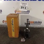 LOTE 013 - 01 MICROSCÓPIO. (NO ESTADO) ATENÇÃO! FAZER A VISITAÇÃO ANTES DE ARREMATAR, NÃO SABEMOS SE FUNCIONA. LEILÃO NÃO TEM GARANTIA E NEM DEVOLUÇÃO, SUJEITO A POSSÍVEIS AVARIAS VISÍVEIS/OCULTAS E/OU AUSÊNCIA DE COMPONENTES.