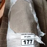 LOTE 177 - 01 TAPETE MEDINDO 400CMX300CM. (NO ESTADO, NÃO SABEMOS SE FUNCIONA. LEILÃO NÃO TEM GARANTIA E NEM DEVOLUÇÃO).