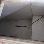 LOTE 175 - 01 FREEZER HORIZONTAL 02 TAMPAS 220V. (NO ESTADO) ATENÇÃO! FAZER A VISITAÇÃO ANTES DE ARREMATAR, NÃO SABEMOS SE FUNCIONA. LEILÃO NÃO TEM GARANTIA E NEM DEVOLUÇÃO, SUJEITO A POSSÍVEIS AVARIAS VISÍVEIS/OCULTAS E/OU AUSÊNCIA DE COMPONENTES.