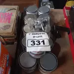 LOTE 331 - 12 LATAS DE COLA PLÁSTICA ANJO. (NO ESTADO) ATENÇÃO! FAZER A VISITAÇÃO ANTES DE ARREMATAR, NÃO SABEMOS SE FUNCIONA. LEILÃO NÃO TEM GARANTIA E NEM DEVOLUÇÃO, SUJEITO A POSSÍVEIS AVARIAS VISÍVEIS/OCULTAS E/OU AUSÊNCIA DE COMPONENTES.