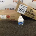 LOTE 243 - 02 CAIXAS COM COLA TUBO ST. (NO ESTADO) ATENÇÃO! FAZER A VISITAÇÃO ANTES DE ARREMATAR, NÃO SABEMOS SE FUNCIONA. LEILÃO NÃO TEM GARANTIA E NEM DEVOLUÇÃO, SUJEITO A POSSÍVEIS AVARIAS VISÍVEIS/OCULTAS E/OU AUSÊNCIA DE COMPONENTES.