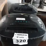 LOTE 320 - 02 FRAGMENTADORAS DE PAPEL. (NO ESTADO) ATENÇÃO! FAZER A VISITAÇÃO ANTES DE ARREMATAR, NÃO SABEMOS SE FUNCIONA. LEILÃO NÃO TEM GARANTIA E NEM DEVOLUÇÃO, SUJEITO A POSSÍVEIS AVARIAS VISÍVEIS/OCULTAS E/OU AUSÊNCIA DE COMPONENTES.