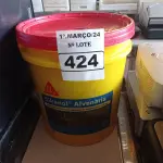 LOTE 424 - 01 BALDE DE SIKANOL ALVENARIA, ADITIVO PLASTIFICANTE PARA ARGAMASSA DE ASSENTAMENTO E REBOCO 18L. (NO ESTADO) ATENÇÃO! FAZER A VISITAÇÃO ANTES DE ARREMATAR, NÃO SABEMOS SE FUNCIONA. LEILÃO NÃO TEM GARANTIA E NEM DEVOLUÇÃO, SUJEITO A POSSÍVEIS AVARIAS VISÍVEIS/OCULTAS E/OU AUSÊNCIA DE COMPONENTES.