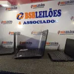 LOTE 511 - 03 NOTEBOOKS PARA RETIRADA DE PEÇAS. (NO ESTADO) ATENÇÃO! FAZER A VISITAÇÃO ANTES DE ARREMATAR, NÃO SABEMOS SE FUNCIONA. LEILÃO NÃO TEM GARANTIA E NEM DEVOLUÇÃO, SUJEITO A POSSÍVEIS AVARIAS VISÍVEIS/OCULTAS E/OU AUSÊNCIA DE COMPONENTES.