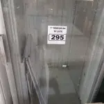 LOTE 295 - 01 CERVEJEIRA MARCA METALFRIO. (NO ESTADO) ATENÇÃO! FAZER A VISITAÇÃO ANTES DE ARREMATAR, NÃO SABEMOS SE FUNCIONA. LEILÃO NÃO TEM GARANTIA E NEM DEVOLUÇÃO, SUJEITO A POSSÍVEIS AVARIAS VISÍVEIS/OCULTAS E/OU AUSÊNCIA DE COMPONENTES.