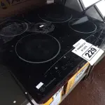 LOTE 229 - 02 FOGÕES DE INDUÇÃO MARCAS E MODELOS DIVERSOS PARA RETIRADA DE PEÇAS. (NO ESTADO) ATENÇÃO! FAZER A VISITAÇÃO ANTES DE ARREMATAR, NÃO SABEMOS SE FUNCIONA. LEILÃO NÃO TEM GARANTIA E NEM DEVOLUÇÃO, SUJEITO A POSSÍVEIS AVARIAS VISÍVEIS/OCULTAS E/OU AUSÊNCIA DE COMPONENTES.