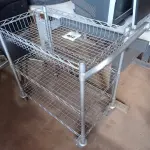 LOTE 482 - 01 CARRINHO PARA TRANSPORTE DE ALIMENTOS. (NO ESTADO) ATENÇÃO! FAZER A VISITAÇÃO ANTES DE ARREMATAR, NÃO SABEMOS SE FUNCIONA. LEILÃO NÃO TEM GARANTIA E NEM DEVOLUÇÃO, SUJEITO A POSSÍVEIS AVARIAS VISÍVEIS/OCULTAS E/OU AUSÊNCIA DE COMPONENTES.