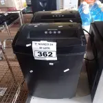 LOTE 362 - 02 FRAGMENTADORAS DE PAPEL. (NO ESTADO) ATENÇÃO! FAZER A VISITAÇÃO ANTES DE ARREMATAR, NÃO SABEMOS SE FUNCIONA. LEILÃO NÃO TEM GARANTIA E NEM DEVOLUÇÃO, SUJEITO A POSSÍVEIS AVARIAS VISÍVEIS/OCULTAS E/OU AUSÊNCIA DE COMPONENTES.