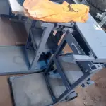 LOTE 386 - 02 CARRINHOS DE LIMPEZA INCOMPLETOS. (NO ESTADO) ATENÇÃO! FAZER A VISITAÇÃO ANTES DE ARREMATAR, NÃO SABEMOS SE FUNCIONA. LEILÃO NÃO TEM GARANTIA E NEM DEVOLUÇÃO, SUJEITO A POSSÍVEIS AVARIAS VISÍVEIS/OCULTAS E/OU AUSÊNCIA DE COMPONENTES.