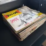 LOTE 489 - 01 LOTE COM DIVERSOS DISCOS DE VINIL.(NO ESTADO) ATENÇÃO! FAZER A VISITAÇÃO ANTES DE ARREMATAR, NÃO SABEMOS SE FUNCIONA. LEILÃO NÃO TEM GARANTIA E NEM DEVOLUÇÃO, SUJEITO A POSSÍVEIS AVARIAS VISÍVEIS/OCULTAS E/OU AUSÊNCIA DE COMPONENTES.