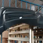 LOTE 324 - 01 PARA-CHOQUE DE CAMIONETE NISSAN. (NO ESTADO) ATENÇÃO! FAZER A VISITAÇÃO ANTES DE ARREMATAR, NÃO SABEMOS SE FUNCIONA. LEILÃO NÃO TEM GARANTIA E NEM DEVOLUÇÃO, SUJEITO A POSSÍVEIS AVARIAS VISÍVEIS/OCULTAS E/OU AUSÊNCIA DE COMPONENTES.