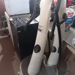 LOTE 288 - 02 APARELHOS DE GINASTICA SENDO 01 SEM A BASE. (NO ESTADO) ATENÇÃO! FAZER A VISITAÇÃO ANTES DE ARREMATAR, NÃO SABEMOS SE FUNCIONA. LEILÃO NÃO TEM GARANTIA E NEM DEVOLUÇÃO, SUJEITO A POSSÍVEIS AVARIAS VISÍVEIS/OCULTAS E/OU AUSÊNCIA DE COMPONENTES.