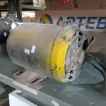 LOTE 203 - 01 MOTOR ELÉTRICO. (NO ESTADO) ATENÇÃO! FAZER A VISITAÇÃO ANTES DE ARREMATAR, NÃO SABEMOS SE FUNCIONA. LEILÃO NÃO TEM GARANTIA E NEM DEVOLUÇÃO, SUJEITO A POSSÍVEIS AVARIAS VISÍVEIS/OCULTAS E/OU AUSÊNCIA DE COMPONENTES.