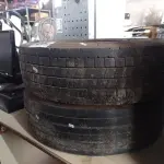LOTE 294 - 02 PNEUS PARA CAMINHÃO ¾ 215/75/17.5. (NO ESTADO) ATENÇÃO! FAZER A VISITAÇÃO ANTES DE ARREMATAR, NÃO SABEMOS SE FUNCIONA. LEILÃO NÃO TEM GARANTIA E NEM DEVOLUÇÃO, SUJEITO A POSSÍVEIS AVARIAS VISÍVEIS/OCULTAS E/OU AUSÊNCIA DE COMPONENTES.