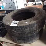 LOTE 294 - 02 PNEUS PARA CAMINHÃO ¾ 215/75/17.5. (NO ESTADO) ATENÇÃO! FAZER A VISITAÇÃO ANTES DE ARREMATAR, NÃO SABEMOS SE FUNCIONA. LEILÃO NÃO TEM GARANTIA E NEM DEVOLUÇÃO, SUJEITO A POSSÍVEIS AVARIAS VISÍVEIS/OCULTAS E/OU AUSÊNCIA DE COMPONENTES.