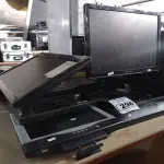 LOTE 296 - 07 MONITORES MARCAS E MODELOS DIVERSOS PARA RETIRADA DE PEÇAS. (NO ESTADO) ATENÇÃO! FAZER A VISITAÇÃO ANTES DE ARREMATAR, NÃO SABEMOS SE FUNCIONA. LEILÃO NÃO TEM GARANTIA E NEM DEVOLUÇÃO, SUJEITO A POSSÍVEIS AVARIAS VISÍVEIS/OCULTAS E/OU AUSÊNCIA DE COMPONENTES.