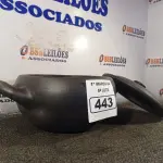 LOTE 443 - 01 PANELA DE BARRO. (NO ESTADO) ATENÇÃO! FAZER A VISITAÇÃO ANTES DE ARREMATAR, NÃO SABEMOS SE FUNCIONA. LEILÃO NÃO TEM GARANTIA E NEM DEVOLUÇÃO, SUJEITO A POSSÍVEIS AVARIAS VISÍVEIS/OCULTAS E/OU AUSÊNCIA DE COMPONENTES.