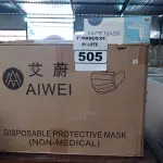 LOTE 505 - 01 LOTE COM APROXIMADAMENTE 2.000 MÁSCARAS DESCARTÁVEIS NOVAS. (NO ESTADO) ATENÇÃO! FAZER A VISITAÇÃO ANTES DE ARREMATAR, NÃO SABEMOS SE FUNCIONA. LEILÃO NÃO TEM GARANTIA E NEM DEVOLUÇÃO, SUJEITO A POSSÍVEIS AVARIAS VISÍVEIS/OCULTAS E/OU AUSÊNCIA DE COMPONENTES.