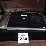 LOTE 234 - 02 FOGÕES DE INDUÇÃO MARCAS E MODELOS DIVERSOS PARA RETIRADA DE PEÇAS. (NO ESTADO) ATENÇÃO! FAZER A VISITAÇÃO ANTES DE ARREMATAR, NÃO SABEMOS SE FUNCIONA. LEILÃO NÃO TEM GARANTIA E NEM DEVOLUÇÃO, SUJEITO A POSSÍVEIS AVARIAS VISÍVEIS/OCULTAS E/OU AUSÊNCIA DE COMPONENTES.