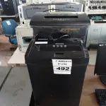 LOTE 492 - 02 FRAGMENTADORAS DE PAPEL. (NO ESTADO) ATENÇÃO! FAZER A VISITAÇÃO ANTES DE ARREMATAR, NÃO SABEMOS SE FUNCIONA. LEILÃO NÃO TEM GARANTIA E NEM DEVOLUÇÃO, SUJEITO A POSSÍVEIS AVARIAS VISÍVEIS/OCULTAS E/OU AUSÊNCIA DE COMPONENTES.