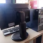 LOTE 525 - 01 CPU’S, 01 MONITOR E 01 TECLADO. (NO ESTADO) ATENÇÃO! FAZER A VISITAÇÃO ANTES DE ARREMATAR, NÃO SABEMOS SE FUNCIONA. LEILÃO NÃO TEM GARANTIA E NEM DEVOLUÇÃO, SUJEITO A POSSÍVEIS AVARIAS VISÍVEIS/OCULTAS E/OU AUSÊNCIA DE COMPONENTES.