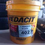 LOTE 402 - 01 BALDE DE VEDACIT, ADITIVO IMPERMEABILIZANTE PARA CONCRETOS E ARGAMASSAS. (NO ESTADO) ATENÇÃO! FAZER A VISITAÇÃO ANTES DE ARREMATAR, NÃO SABEMOS SE FUNCIONA. LEILÃO NÃO TEM GARANTIA E NEM DEVOLUÇÃO, SUJEITO A POSSÍVEIS AVARIAS VISÍVEIS/OCULTAS E/OU AUSÊNCIA DE COMPONENTES.