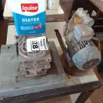 LOTE 528 - 01 MOTOR VIBRADOR DE CONCRETO E 01 SUCATA DE MOTOR. (NO ESTADO) ATENÇÃO! FAZER A VISITAÇÃO ANTES DE ARREMATAR, NÃO SABEMOS SE FUNCIONA. LEILÃO NÃO TEM GARANTIA E NEM DEVOLUÇÃO, SUJEITO A POSSÍVEIS AVARIAS VISÍVEIS/OCULTAS E/OU AUSÊNCIA DE COMPONENTES.