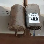 LOTE 499 - 02 MOTORES ELETRICOS. (NO ESTADO) ATENÇÃO! FAZER A VISITAÇÃO ANTES DE ARREMATAR, NÃO SABEMOS SE FUNCIONA. LEILÃO NÃO TEM GARANTIA E NEM DEVOLUÇÃO, SUJEITO A POSSÍVEIS AVARIAS VISÍVEIS/OCULTAS E/OU AUSÊNCIA DE COMPONENTES.
