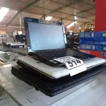 LOTE 514 - 03 NOTEBOOK’S PARA RETIRADA DE PEÇAS. (NO ESTADO) ATENÇÃO! FAZER A VISITAÇÃO ANTES DE ARREMATAR, NÃO SABEMOS SE FUNCIONA. LEILÃO NÃO TEM GARANTIA E NEM DEVOLUÇÃO, SUJEITO A POSSÍVEIS AVARIAS VISÍVEIS/OCULTAS E/OU AUSÊNCIA DE COMPONENTES.