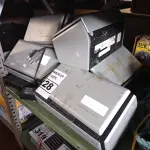LOTE 228 - 06 SCANNER MARCAS FUJITSU. (NO ESTADO) ATENÇÃO! FAZER A VISITAÇÃO ANTES DE ARREMATAR, NÃO SABEMOS SE FUNCIONA. LEILÃO NÃO TEM GARANTIA E NEM DEVOLUÇÃO, SUJEITO A POSSÍVEIS AVARIAS VISÍVEIS/OCULTAS E/OU AUSÊNCIA DE COMPONENTES.