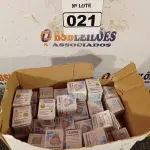LOTE 021 - 01 LOTE COM APROXIMADAMENTE 80 LÂMPADAS LED MINI DICROICA. (NO ESTADO) ATENÇÃO! FAZER A VISITAÇÃO ANTES DE ARREMATAR, NÃO SABEMOS SE FUNCIONA. LEILÃO NÃO TEM GARANTIA E NEM DEVOLUÇÃO, SUJEITO A POSSÍVEIS AVARIAS VISÍVEIS/OCULTAS E/OU AUSÊNCIA DE COMPONENTES.