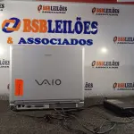 LOTE 033 - 01 NOTEBOOK MARCA SONY. (NO ESTADO) ATENÇÃO! FAZER A VISITAÇÃO ANTES DE ARREMATAR, NÃO SABEMOS SE FUNCIONA. LEILÃO NÃO TEM GARANTIA E NEM DEVOLUÇÃO, SUJEITO A POSSÍVEIS AVARIAS VISÍVEIS/OCULTAS E/OU AUSÊNCIA DE COMPONENTES.