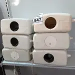 LOTE 547 - 06 CAIXAS DE DESCARGA.  (NO ESTADO) ATENÇÃO! FAZER A VISITAÇÃO ANTES DE ARREMATAR, NÃO SABEMOS SE FUNCIONA. LEILÃO NÃO TEM GARANTIA E NEM DEVOLUÇÃO, SUJEITO A POSSÍVEIS AVARIAS VISÍVEIS/OCULTAS E/OU AUSÊNCIA DE COMPONENTES.