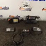 LOTE 004 - 01 WALKMAN E 04 RÁDIOS MARCAS E MODELOS DIVERSOS. (NO ESTADO) ATENÇÃO! FAZER A VISITAÇÃO ANTES DE ARREMATAR, NÃO SABEMOS SE FUNCIONA. LEILÃO NÃO TEM GARANTIA E NEM DEVOLUÇÃO, SUJEITO A POSSÍVEIS AVARIAS VISÍVEIS/OCULTAS E/OU AUSÊNCIA DE COMPONENTES.