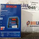 LOTE 040 - 01 LASER DE LINHAS CRUZADAS AUTONIVELANTE COM FAIXA VERDE MODELO:GLL2-12G MARCA BOSCH.(NOVO) (NO ESTADO) ATENÇÃO! FAZER A VISITAÇÃO ANTES DE ARREMATAR, NÃO SABEMOS SE FUNCIONA. LEILÃO NÃO TEM GARANTIA E NEM DEVOLUÇÃO, SUJEITO A POSSÍVEIS AVARIAS VISÍVEIS/OCULTAS E/OU AUSÊNCIA DE COMPONENTES.