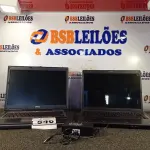 LOTE 546 - 02 NOTEBOOKS, SENDO 01 COM FONTE. (NO ESTADO) ATENÇÃO! FAZER A VISITAÇÃO ANTES DE ARREMATAR, NÃO SABEMOS SE FUNCIONA. LEILÃO NÃO TEM GARANTIA E NEM DEVOLUÇÃO, SUJEITO A POSSÍVEIS AVARIAS VISÍVEIS/OCULTAS E/OU AUSÊNCIA DE COMPONENTES.