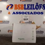 LOTE 021 - 01 LOTE COM APROXIMADAMENTE 80 LÂMPADAS LED MINI DICROICA. (NO ESTADO) ATENÇÃO! FAZER A VISITAÇÃO ANTES DE ARREMATAR, NÃO SABEMOS SE FUNCIONA. LEILÃO NÃO TEM GARANTIA E NEM DEVOLUÇÃO, SUJEITO A POSSÍVEIS AVARIAS VISÍVEIS/OCULTAS E/OU AUSÊNCIA DE COMPONENTES.