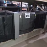 LOTE 055 - 03 TV’S DE TUBO MARCAS E MODELOS DIVERSOS. (NO ESTADO) ATENÇÃO! FAZER A VISITAÇÃO ANTES DE ARREMATAR, NÃO SABEMOS SE FUNCIONA. LEILÃO NÃO TEM GARANTIA E NEM DEVOLUÇÃO, SUJEITO A POSSÍVEIS AVARIAS VISÍVEIS/OCULTAS E/OU AUSÊNCIA DE COMPONENTES.
