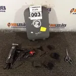 LOTE 003 - 01 MÁQUINA DE CORTAR CABELO MARCA BRITANIA. (NO ESTADO) ATENÇÃO! FAZER A VISITAÇÃO ANTES DE ARREMATAR, NÃO SABEMOS SE FUNCIONA. LEILÃO NÃO TEM GARANTIA E NEM DEVOLUÇÃO, SUJEITO A POSSÍVEIS AVARIAS VISÍVEIS/OCULTAS E/OU AUSÊNCIA DE COMPONENTES.