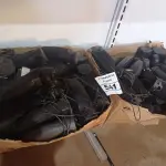 LOTE 541 - 01 LOTE COM VÁRIAS CAIXINHAS DE SOM PARA PC. (NO ESTADO) ATENÇÃO! FAZER A VISITAÇÃO ANTES DE ARREMATAR, NÃO SABEMOS SE FUNCIONA. LEILÃO NÃO TEM GARANTIA E NEM DEVOLUÇÃO, SUJEITO A POSSÍVEIS AVARIAS VISÍVEIS/OCULTAS E/OU AUSÊNCIA DE COMPONENTES.
