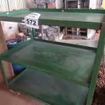 LOTE 572 - 01 CARRINHO DE FERRO COM RODINHAS E 03 BANDEJAS. (NO ESTADO) ATENÇÃO! FAZER A VISITAÇÃO ANTES DE ARREMATAR, NÃO SABEMOS SE FUNCIONA. LEILÃO NÃO TEM GARANTIA E NEM DEVOLUÇÃO, SUJEITO A POSSÍVEIS AVARIAS VISÍVEIS/OCULTAS E/OU AUSÊNCIA DE COMPONENTES.